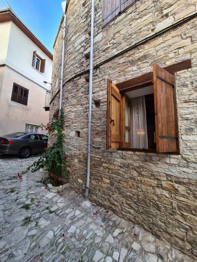 Christiana'S Stone Studios Pano Lefkara Luaran gambar