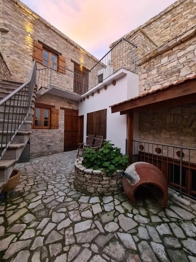 Christiana'S Stone Studios Pano Lefkara Luaran gambar