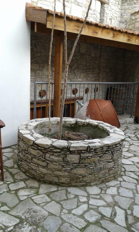 Christiana'S Stone Studios Pano Lefkara Luaran gambar